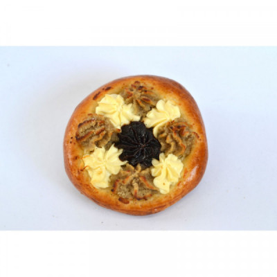 Koláč zdobený (kus 125g) Koláč zdobený (kus 125g)