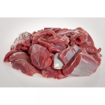 Jelení maso na guláš (balení cca 1kg) Jelení maso na guláš (balení cca 1kg)