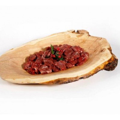 Jelení maso na guláš (balení cca 1kg) Jelení maso na guláš (balení cca 1kg)