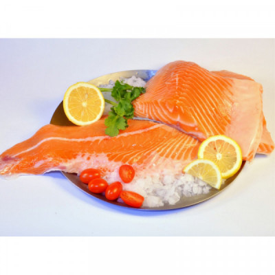 Losos norský, filet s kůží, čerstvý VAC (kus cca 0,5kg) Losos norský, filet s kůží, čerstvý VAC (kus cca 0,5kg)